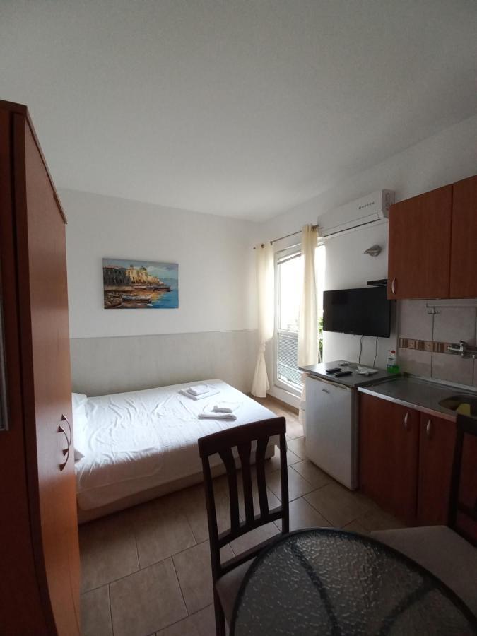 Villa Angelina Kumbor Esterno foto